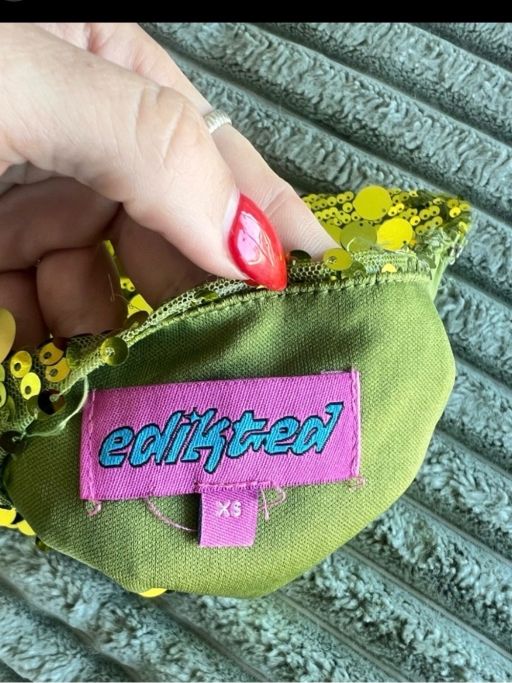 Edikted Yellow Sequin Mini Skirt - Picture 6 of 9
